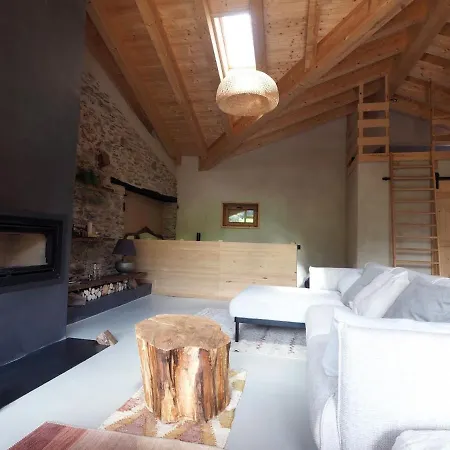 Espectacular De Montana Pirineos, Holiday home