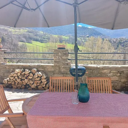 Espectacular De Montana Pirineos, Holiday home *